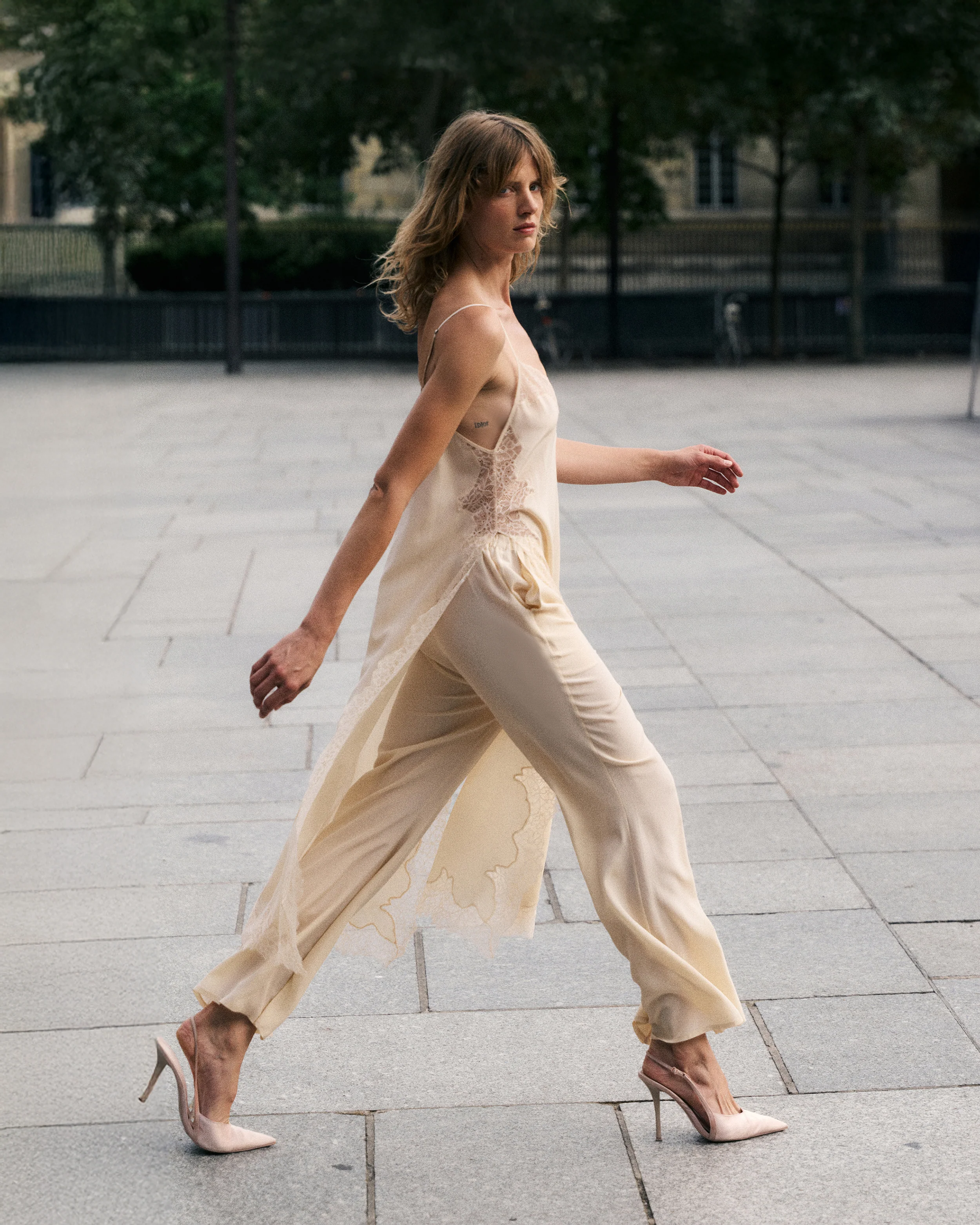 Robe Balma - Nude - Image 7