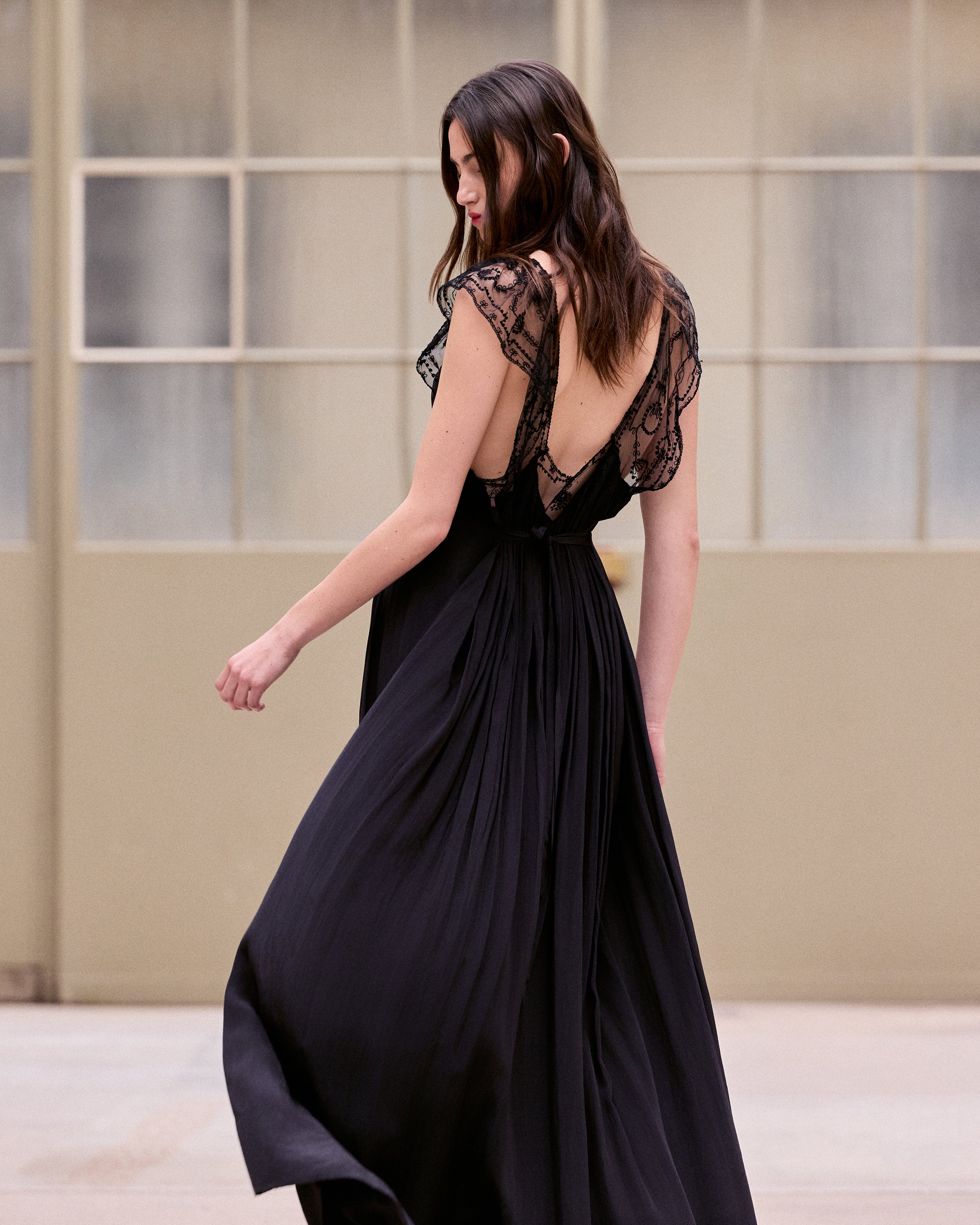 Robe Inna - Noir - Image 4