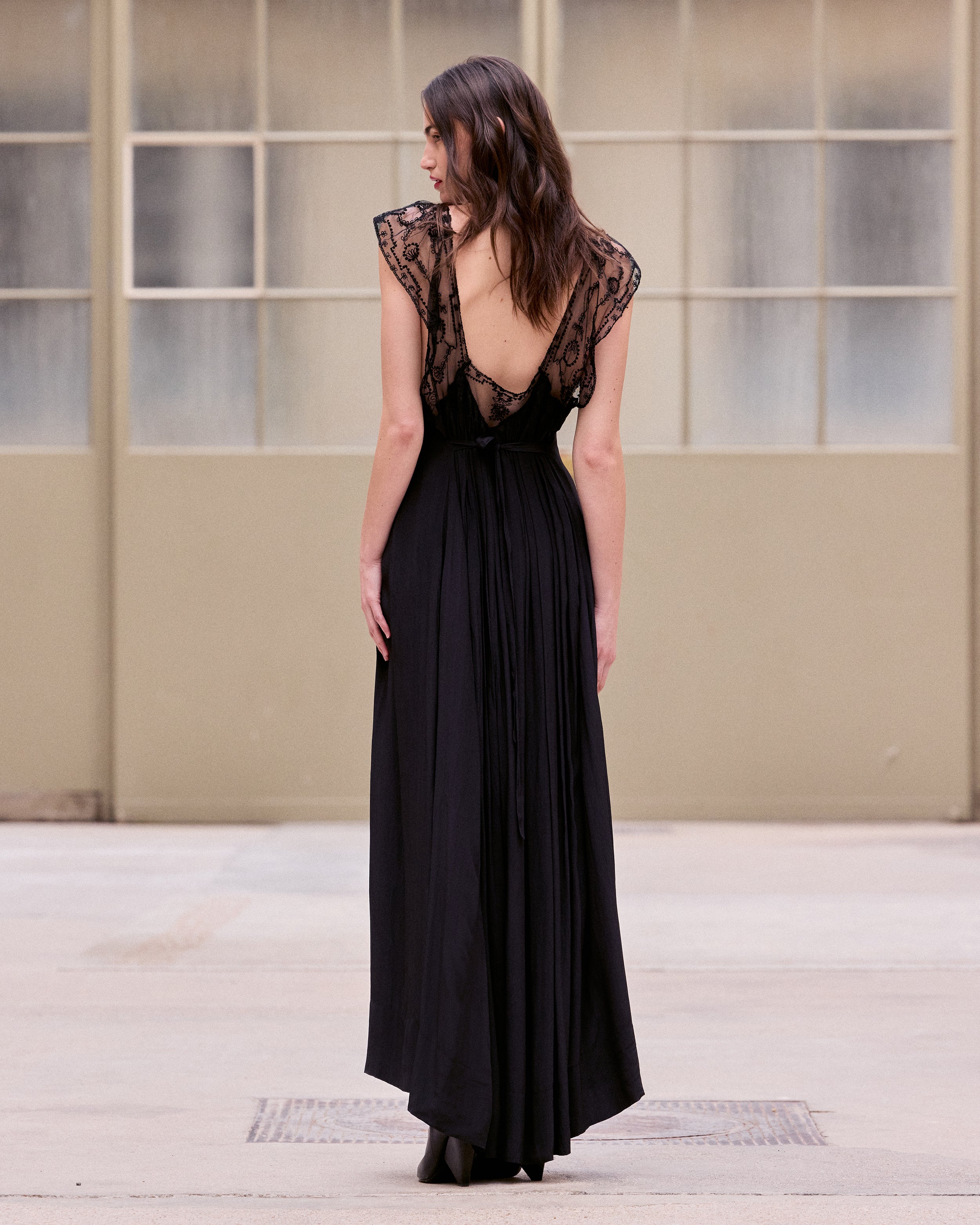 Robe Inna - Noir - Image 6