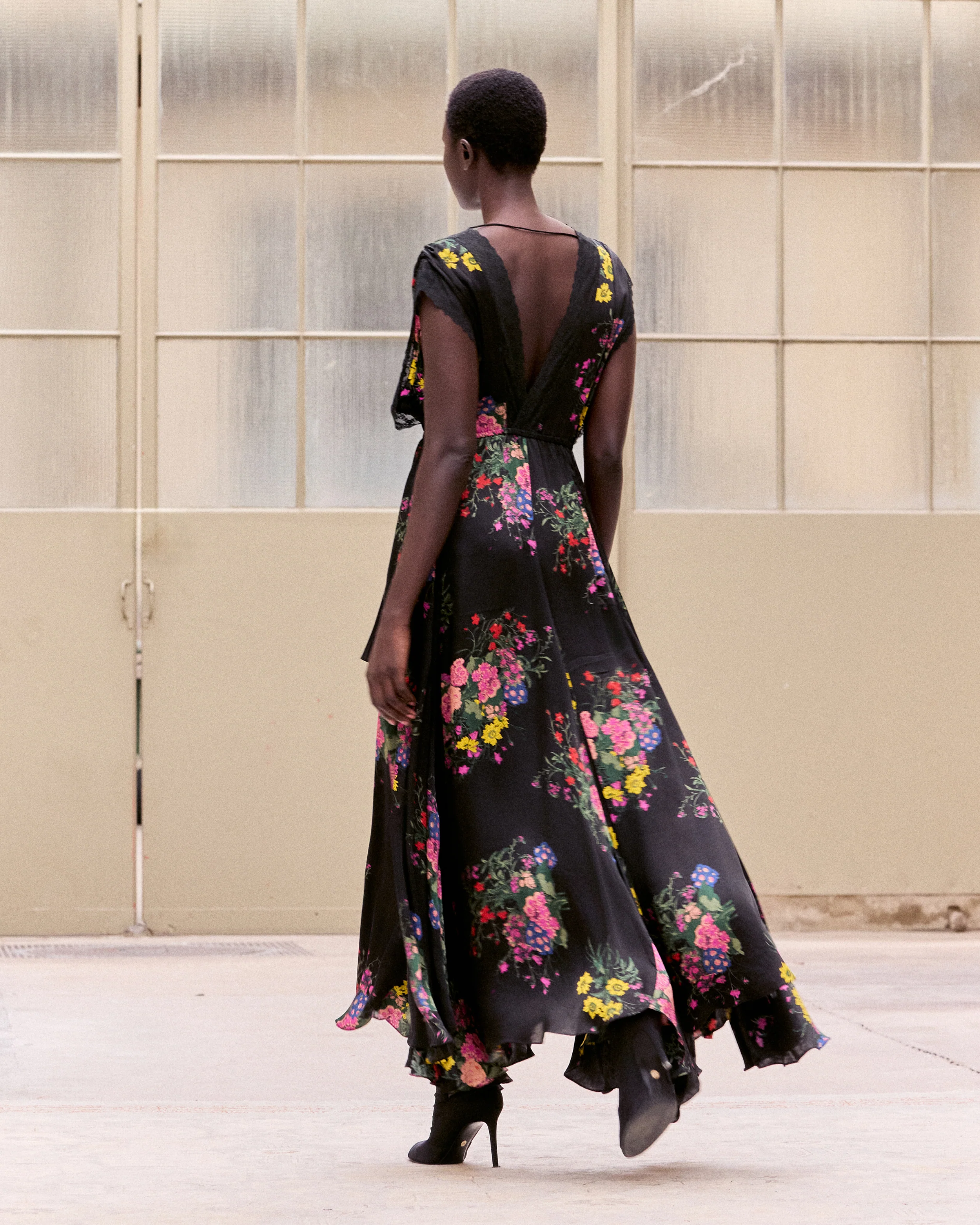 Robe Pali - Noir - Image 5