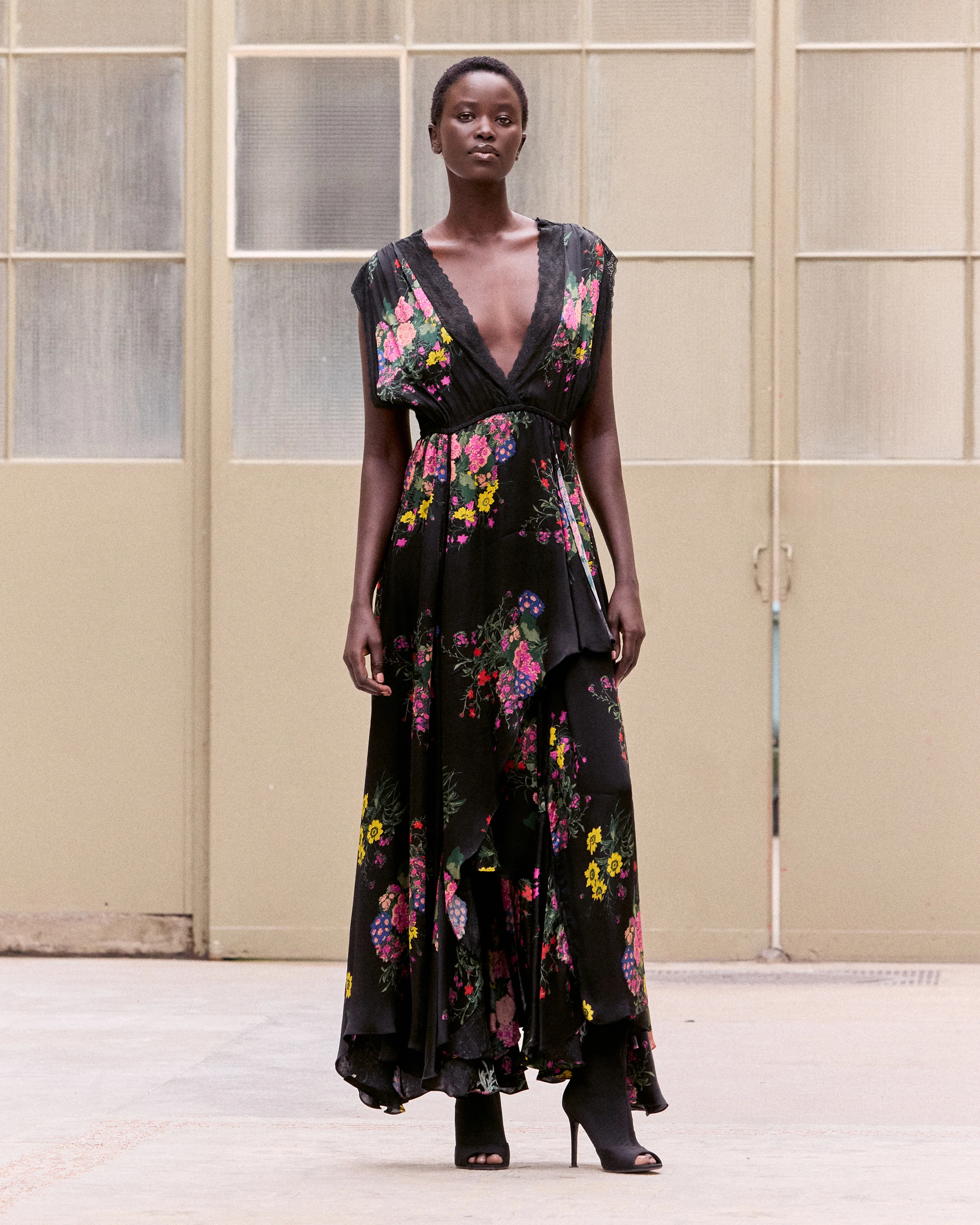 Robe Pali - Noir - Image 6