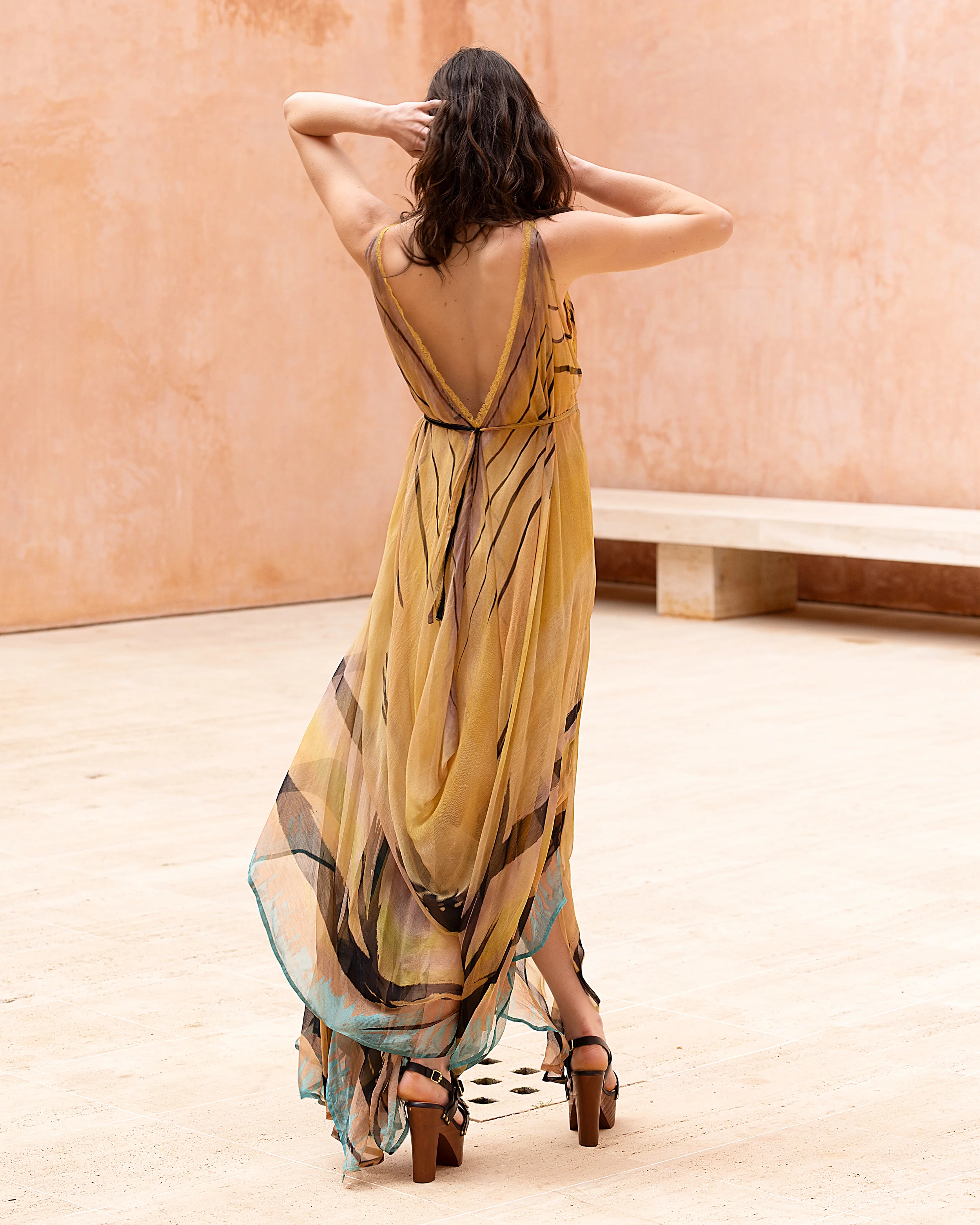 Robe Salaya - Sable - Image 5